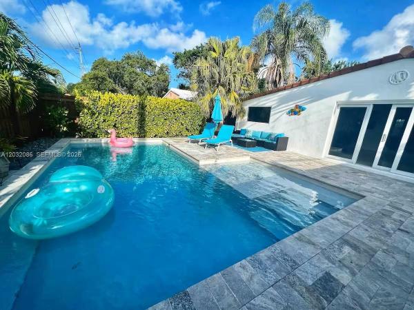 Poinsettia Heights, 1736 NE 17th St, Fort Lauderdale, Florida 33305, image 1