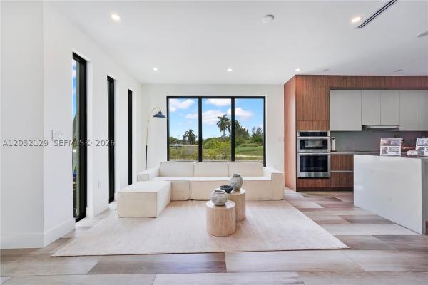 Hollywood Terrace, 2665 Johnson St, Hollywood, Florida 33020, image 3