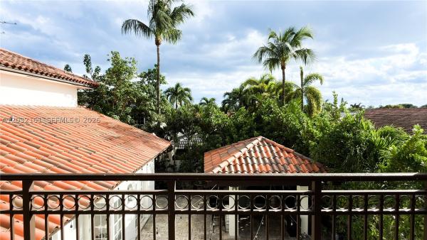 Alameda Northwest, 15106 NW 89th Ct, Miami Lakes, Florida 33018, image 3