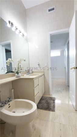 Alameda Northwest, 15106 NW 89th Ct, Miami Lakes, Florida 33018, image 2