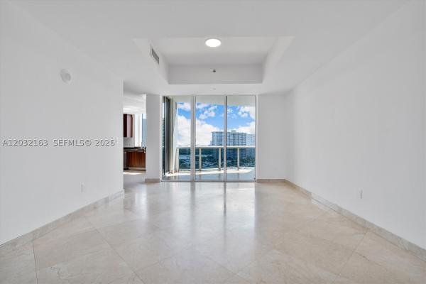 Tdr Tower 2, 15901 Collins Ave #904, Sunny Isles Beach, Florida 33160, image 2