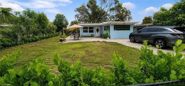 Palmlee Park, Fort Myers, Florida 33901, image 1