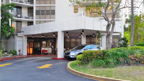 Tower At Biscayne Cove, 18181 NE 31st Ct #1710, Aventura, Florida 33160, image 2