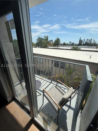Apartments Enchante, 1960 Marseille Dr #304, Miami Beach, Florida 33141, image 2