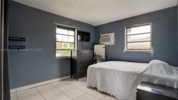 9840 SW 48th St, Unincorporated Dade County, Florida 33165, image 2