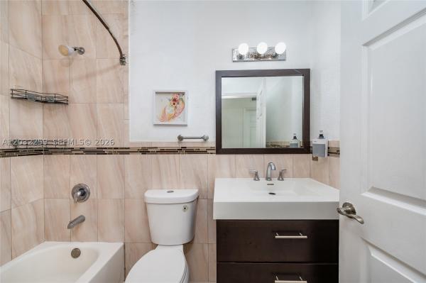 1507 NW 100th St, Unincorporated Dade County, Florida 33147, image 3