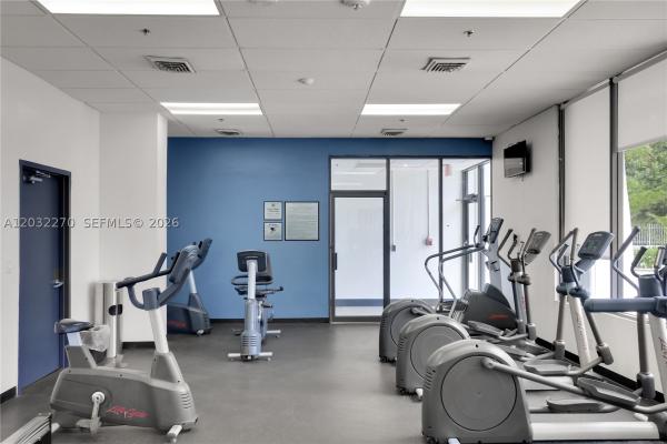 Arlen House East, 100 Bayview Dr #1008, Sunny Isles Beach, Florida 33160, image 1