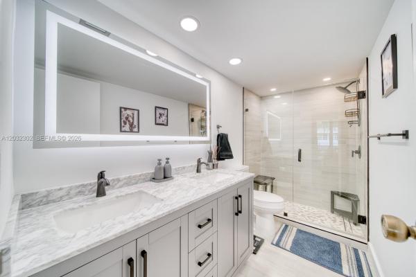 East Point Towers, 1160 N Federal Hwy #213, Fort Lauderdale, Florida 33304, image 1