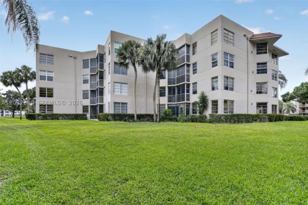 Sabal Palm Of Pine Island Ridge, 1911 Sabal Palm Dr #202, Davie, Florida 33324, image 1