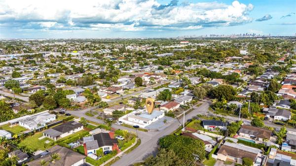 9365 SW 44th St, Unincorporated Dade County, Florida 33165, image 1