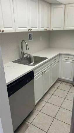 Mirador North 1200, 1200 W Ave 331 #331, Miami Beach, Florida 33139, image 1