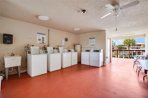 Beverly Hills, 5300 Washington St #224O, Hollywood, Florida 33021, image 2