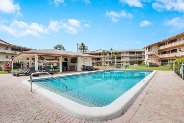 Beverly Hills, 5300 Washington St #224O, Hollywood, Florida 33021, image 1