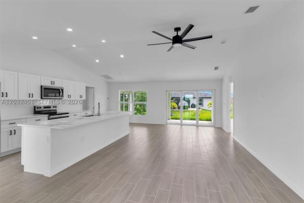 Cape Coral, 2221 NW 43rd Ave, Cape Coral, Florida 33993, image 3