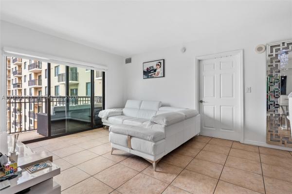 Keystone Park, 4242 NW 2nd St #1001, Miami, Florida 33126, image 2