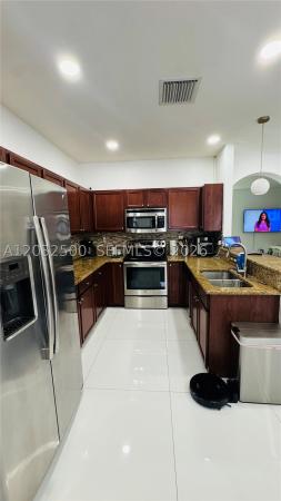 Aragon, 3355 W 90th Ter, Hialeah, Florida 33018, image 2