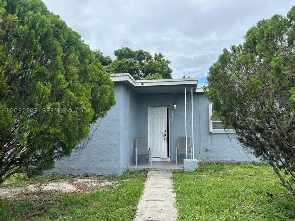 Eleanor Park, 2370 NW 153rd St, Miami Gardens, Florida 33054, image 1