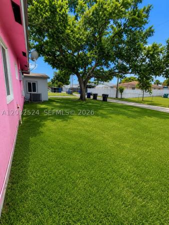 Liberia, 2227 Farragut St, Hollywood, Florida 33020, image 2