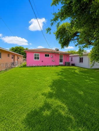 Liberia, 2227 Farragut St, Hollywood, Florida 33020, image 3