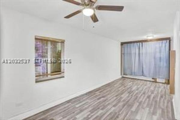 Fulford By The Sea, 2199 NE 182nd St #1, North Miami Beach, Florida 33162, image 3