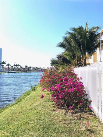 Aqua Vista Townhomes, 2090 NE 167th St #2-112, North Miami Beach, Florida 33162, image 2