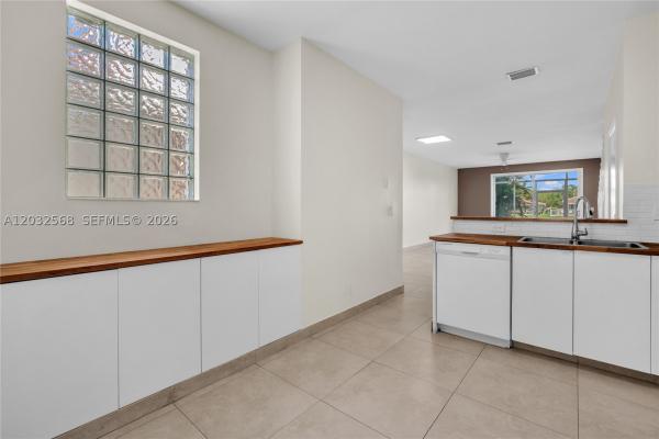 San Simeon, 3698 San Simeon Cir, Weston, Florida 33331, image 2