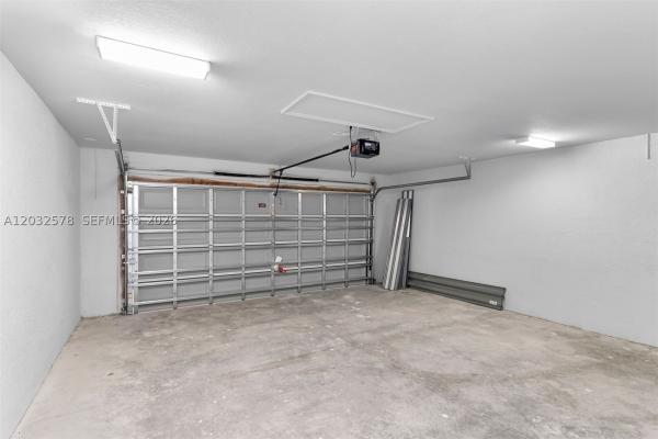 Cape Coral, 4130 NW 33rd St, Cape Coral, Florida 33993, image 2