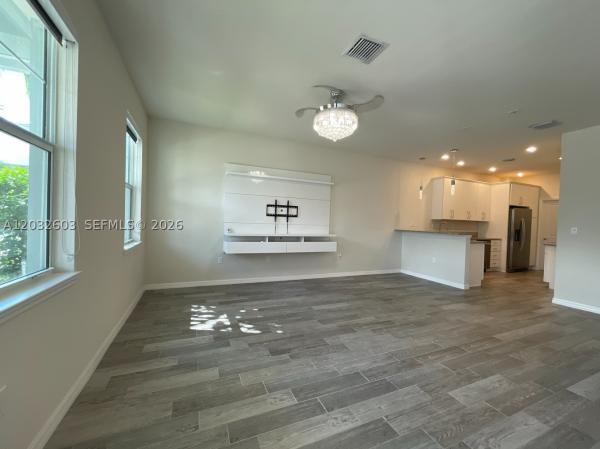 Parkview At Hillcrest, 4920 Eucalyptus Dr #2, Hollywood, Florida 33021, image 2