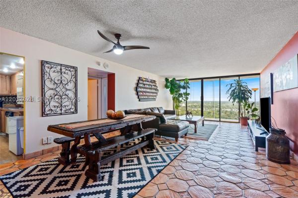 The Palm Bay Yacht Club, 780 NE 69th St #2404, Miami, Florida 33138, image 1
