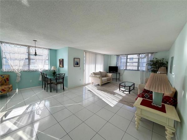 Plaza Towers, 1833 S Ocean Dr #1202, Hallandale Beach, Florida 33009, image 1