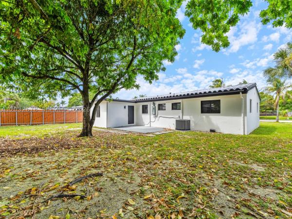 Melrose Park, 1055 Wyoming Ave, Fort Lauderdale, Florida 33312, image 2