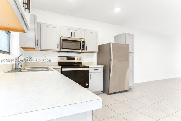 Sebastian Isles, 109 NE 3rd Ct, Florida City, Florida 33034, image 3
