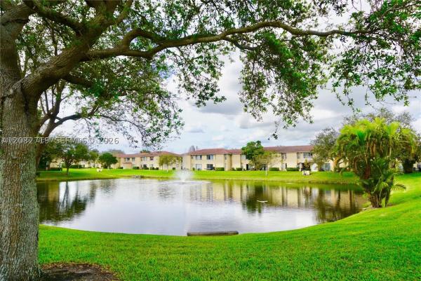 841 Twin Lakes Dr #30-A, Coral Springs, Florida 33071, image 1
