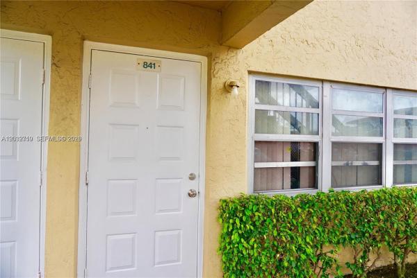 841 Twin Lakes Dr #30-A, Coral Springs, Florida 33071, image 1