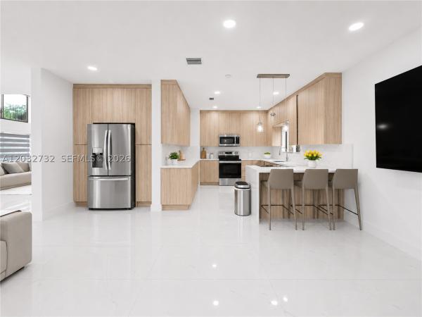 15490 SW 18th Ln, Unincorporated Dade County, Florida 33185, image 2