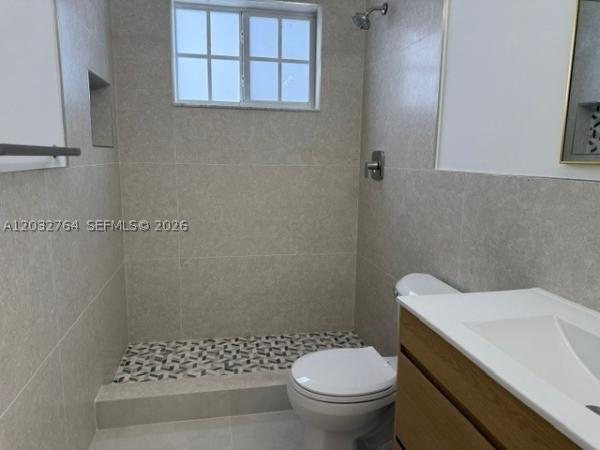 Granada, 753 Navarre Ave, Coral Gables, Florida 33134, image 1