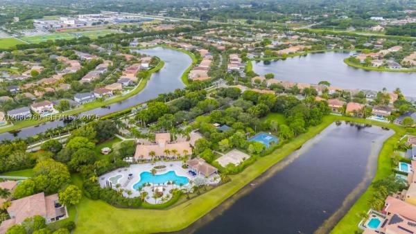 Isles At Weston, 19301 Seneca Ave, Weston, Florida 33332, image 1