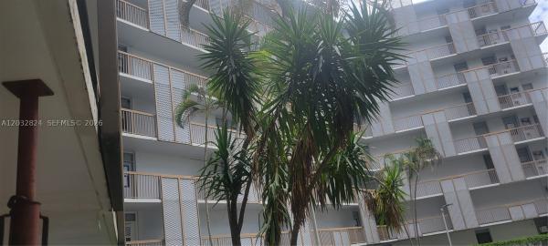 Ensenada, 3401 N Country Club Dr #110, Aventura, Florida 33180, image 3