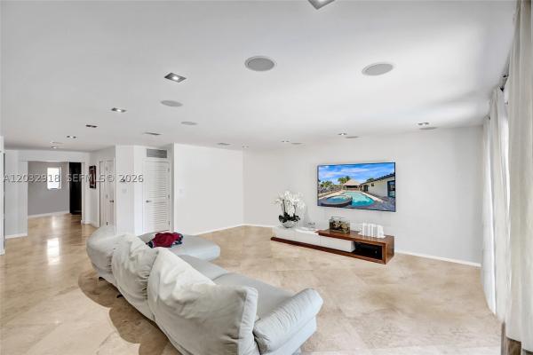 Venetian Keystone Point, 2075 Ixora Rd, North Miami, Florida 33181, image 2