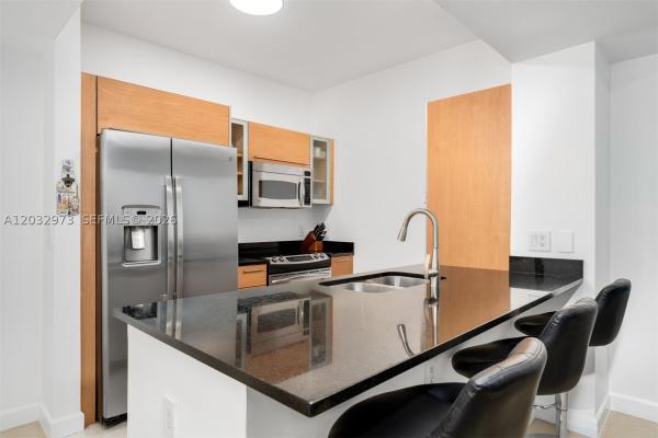 The Plaza On Brickell East, 950 Brickell Bay Dr #803, Miami, Florida 33131, image 1