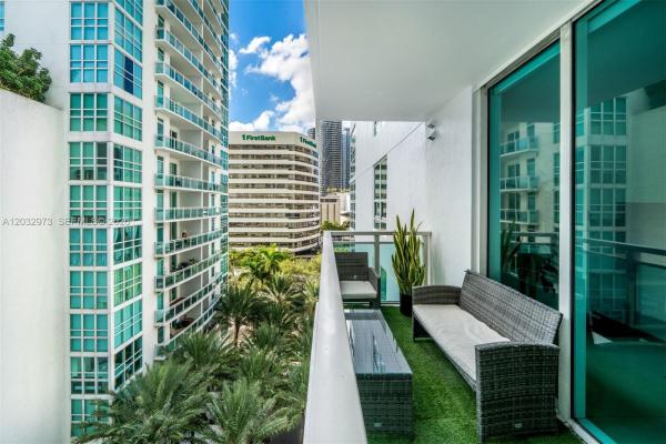 The Plaza On Brickell East, 950 Brickell Bay Dr #803, Miami, Florida 33131, image 1
