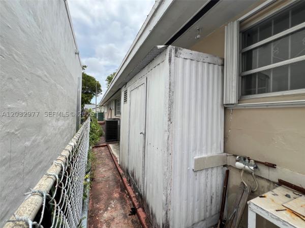 Auburndale, 3201 SW 3rd St, Miami, Florida 33135, image 2