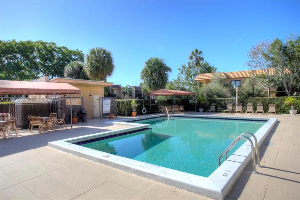 The Gardens Of Bonaventure 11 East, 300 Racquet Club Rd #104, Weston, Florida 33326, image 1
