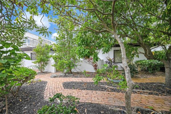 Gould Island, 2311 Delmar Pl, Fort Lauderdale, Florida 33301, image 2