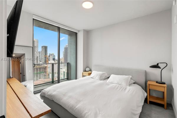 121 NE 5th St #2401, Miami, Florida 33132, image 2