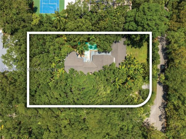 Snapper Creek Oaks, 5600 Oakwood Ln, Coral Gables, Florida 33156, image 1