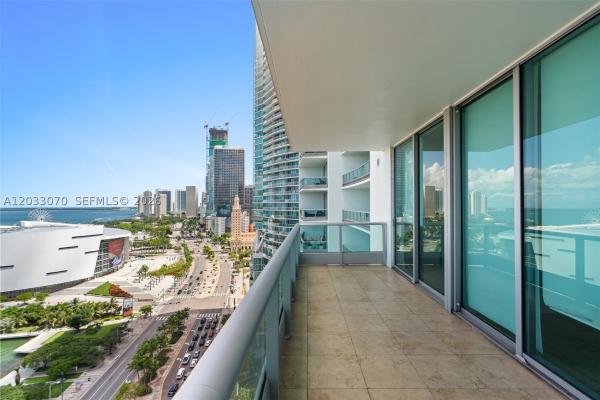 900 Biscayne Bay, 900 Biscayne Blvd #2304, Miami, Florida 33132, image 2