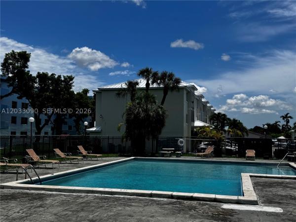 1121 SW 122nd Ave #112-2, Unincorporated Dade County, Florida 33184, image 3