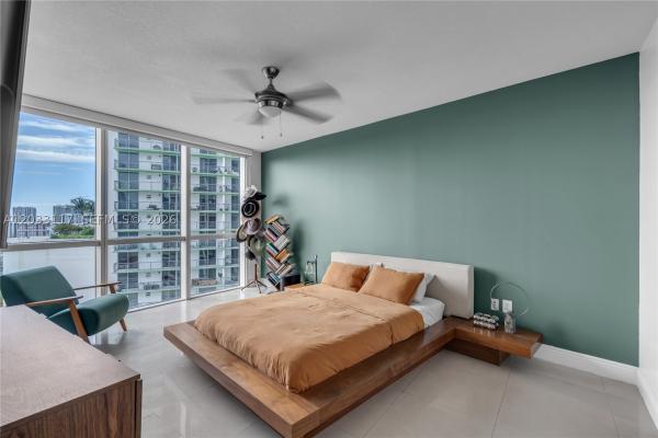Opera Tower, 1750 N Bayshore Dr #1815, Miami, Florida 33132, image 1