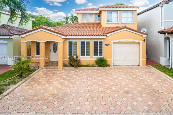 16453 SW 97th St, Unincorporated Dade County, Florida 33196, image 2